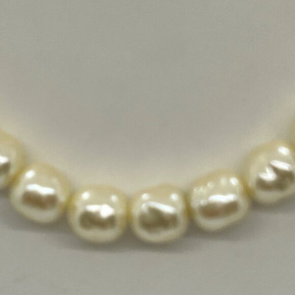 Vintage Faux Baroque Pearl Choker Necklace 15" With Box Clasp Elegant - Picture 3 of 16